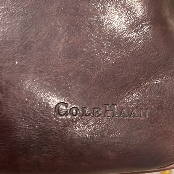 Genuine Leather Crossbody (vintage Cole Haan) - Picture 3 of 12